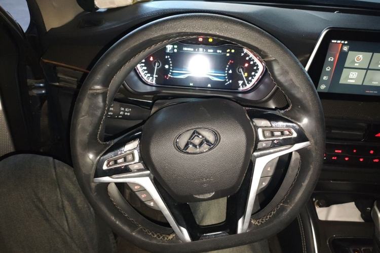 Used SAIC MAXUS D90 2017 2.0T Automatic Two-Wheel Drive Mercury
