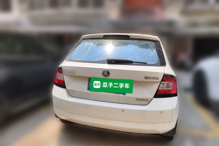 Used Skoda Fabia 2015 1.4L Manual Front-Wheel Drive Model Rear