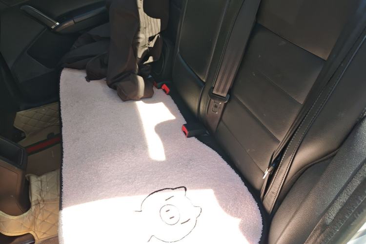 Used Volkswagen Lavida 2013 Revised Version 1.4 TSI DSG Comfort Edition Left Rear Seat