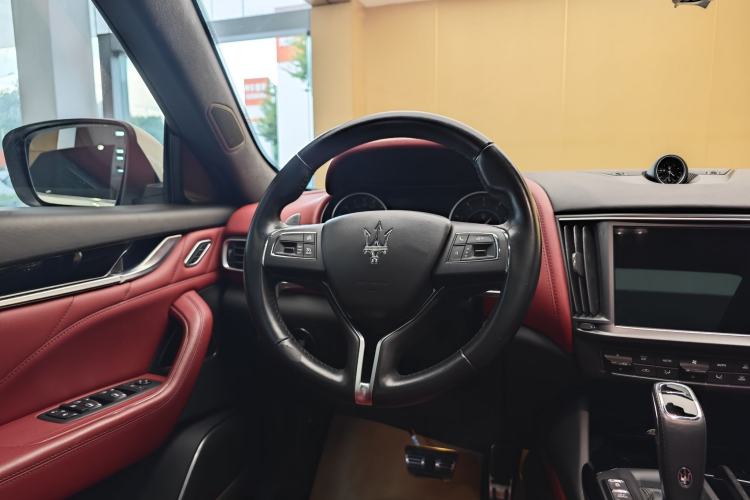 Used Maserati Levante 2022 2.0T GT Sharp Edition
