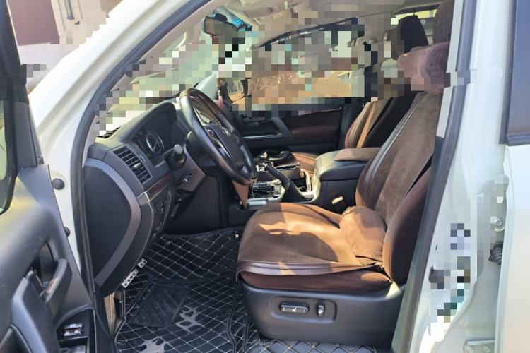 Used Toyota Land Cruiser 