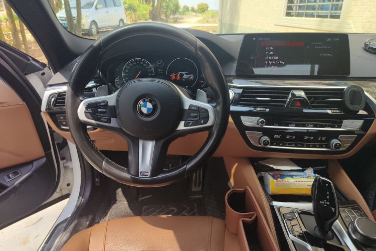 Used BMW 5 Series 2019 530Li Leading Model M Sport Package
