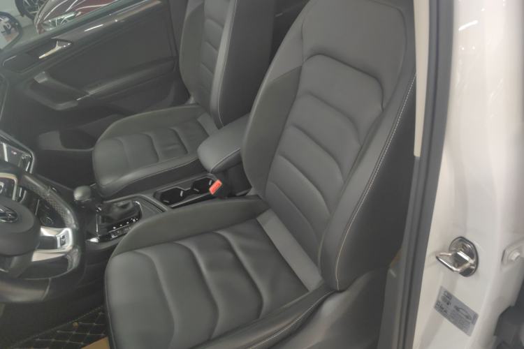 Used Volkswagen Tiguan L 2021 330TSI Automatic Two-Wheel Drive R-Line Enhanced Edition