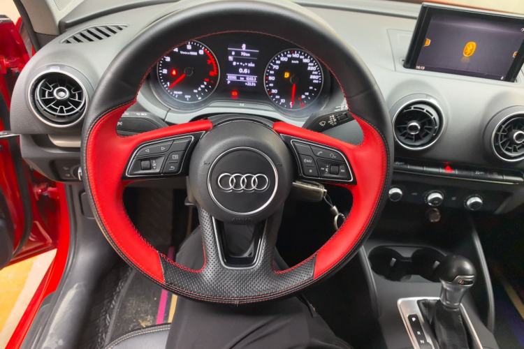 Used Audi A3 2018 30th Anniversary Edition Sportback 35 TFSI Ambition Model
