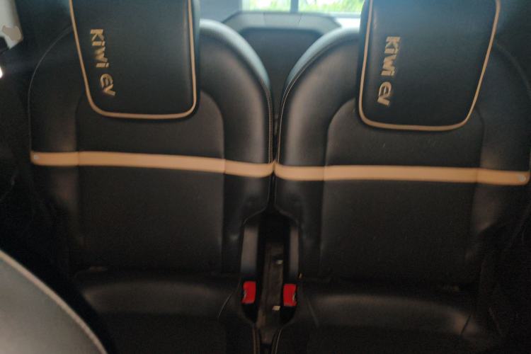 Used Baojun KiWi EV 2022 Designer Lite Edition Ternary Lithium Left Rear Seat