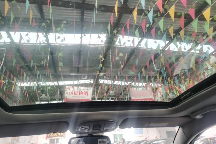 Used Hyundai Tucson 2019 280TGDi Dual-Clutch Two-Wheel Drive Fashion Edition China VI Standard
