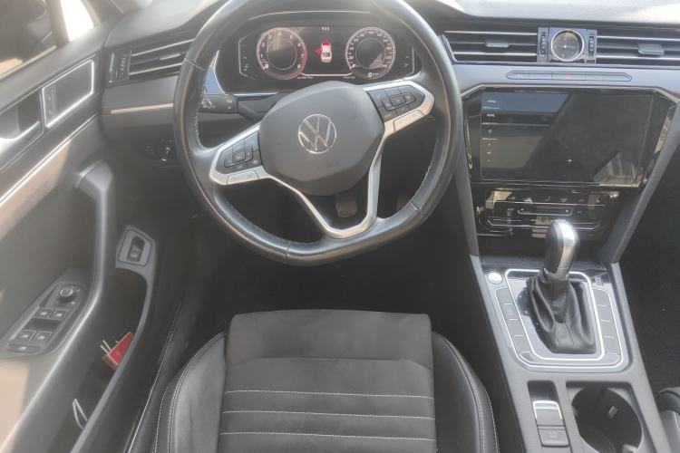 Used Volkswagen Magotan 2020 330TSI DSG Luxury Edition Steering Wheel
