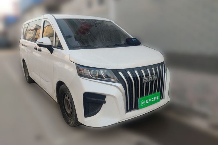 Used BAW Ruisheng Ace M7 2023 2.0L CNG Long Wheelbase Wealth Creation Version 6 Seats Front Right 45 Deg