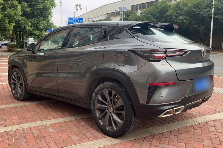 Used CHANGAN UNI-T 2020 1.5T Prestige Version Exterior 5