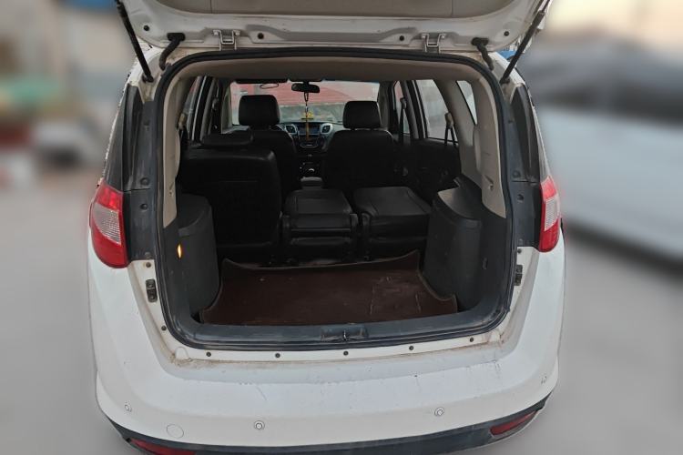 Used JAC Group Refine M2 2013 1.8L Manual Luxury 5-Seater
