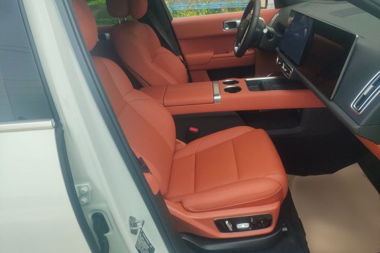 Used Li Auto L7 2025 Ultra Smart Refreshed Edition
