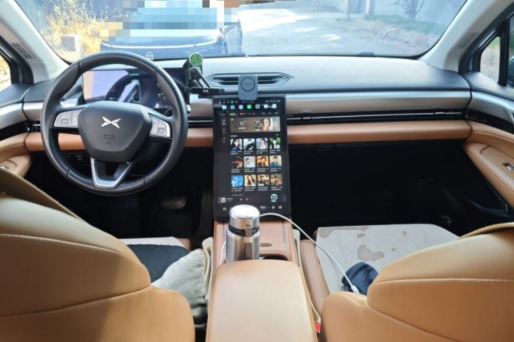 Used XPeng P5 2024 500 Plus Edition Center Console