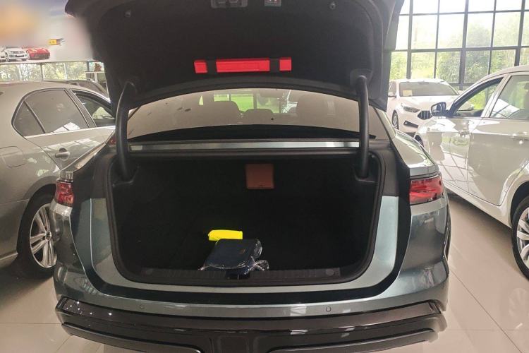 Used BYD Han L 2025 DM-p Four-Wheel-Drive LiDAR Flagship Model Trunk