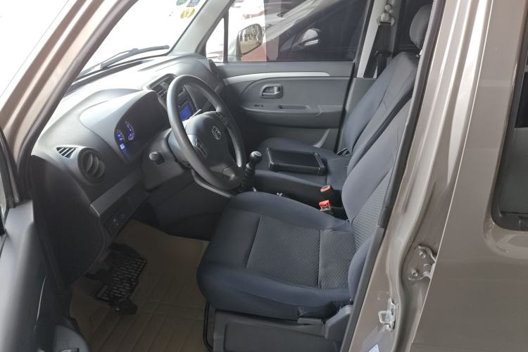 Used Suzuki Wagon R X5 2013 Cruise Edition 1.4L VVT Standard Model
