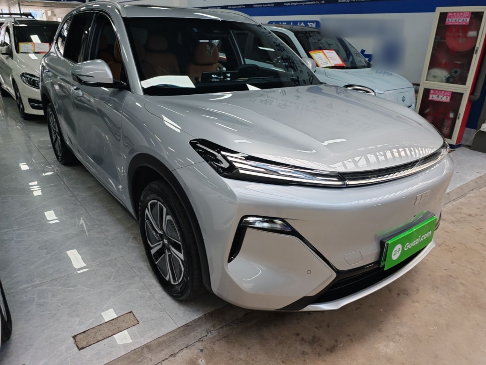 Geely Galaxy Xingjian 7 EM-i 2025 120km Exploration+ Version — снимка 3