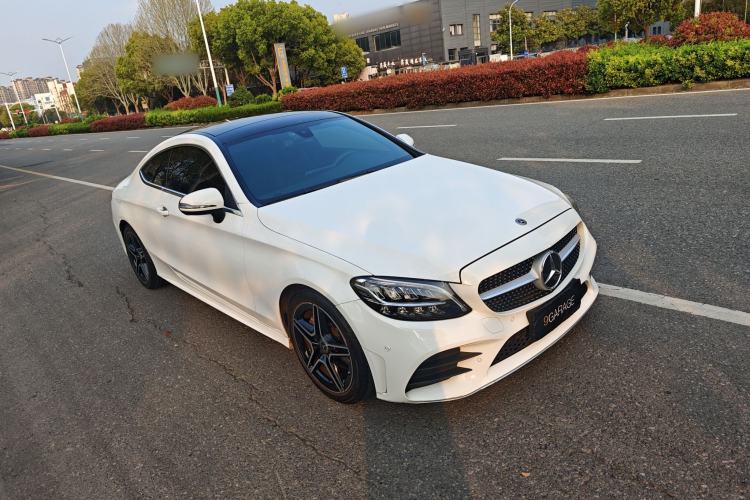 Used Mercedes-Benz C-Class 2020 C 260 Coupe Exterior 3
