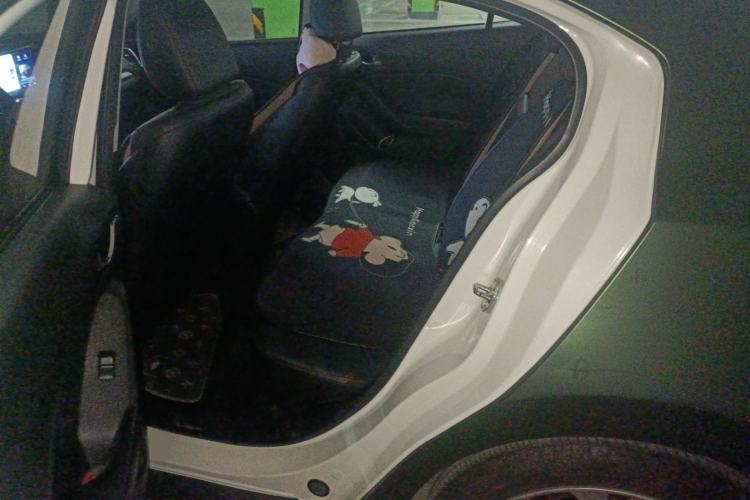 Used Mazda 3 Axela 2016 Sedan 2.0L Automatic Sport Model Interior 4