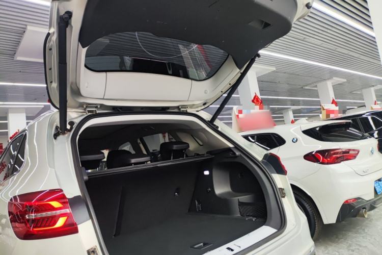 Used Hongqi HS5 2022 Revised Version 2.0T Smart Connect Flagship Edition