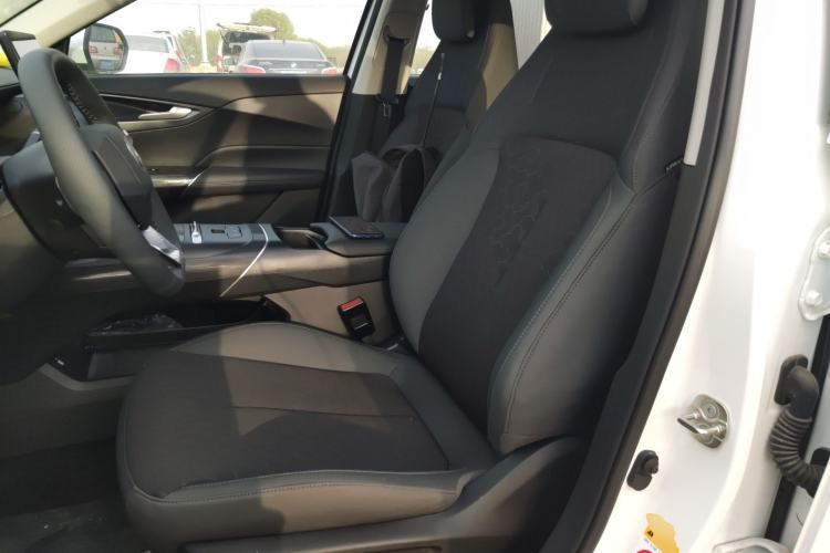 Used CHANGAN Eado PHEV 2025 Smart New Blue Whale 145KM High-Energy Edition
