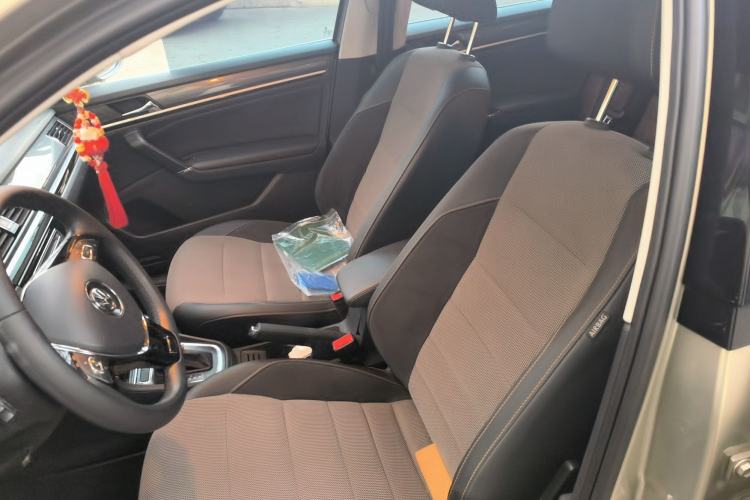 Used Volkswagen C-TREK 2018 230TSI DSG Comfort Model
