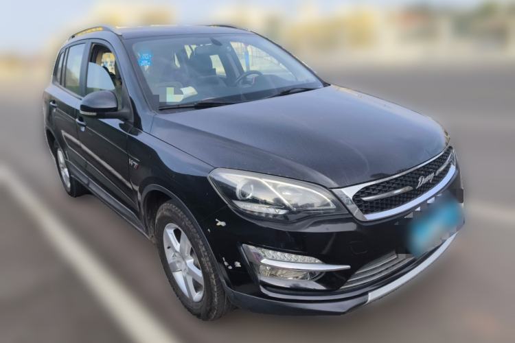 Used Zotye Domy X5 2017 Value Edition 1.6L Manual Fashion Model Front Right 45 Deg