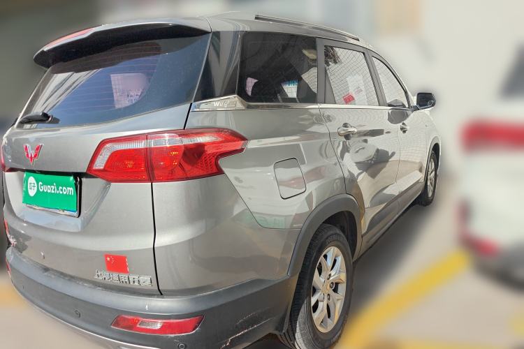 Used Wuling Hongguang S3 2018 1.5T Manual Luxury Model China V Standard