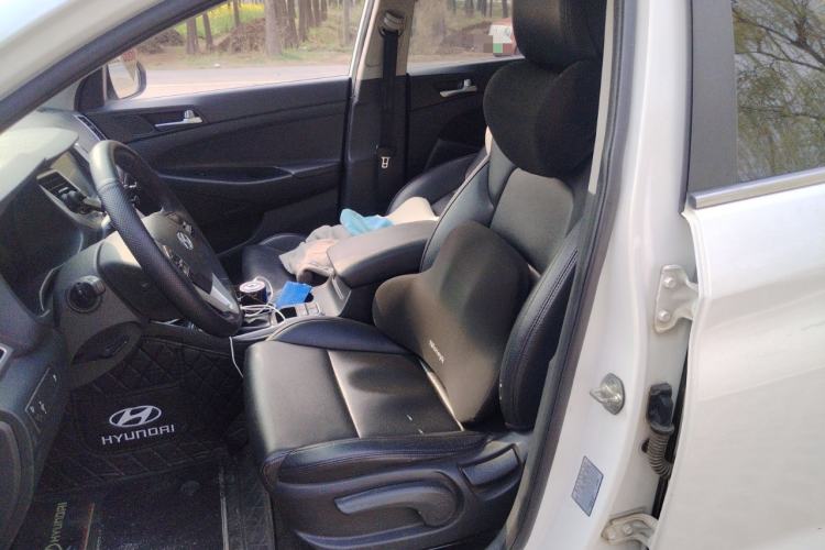 Used Hyundai Tucson 2015 1.6T Dual-Clutch Two-Wheel-Drive Smart Model
