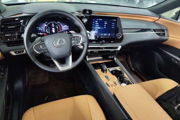 Used Lexus RX 2025 300 Four-Wheel Drive Junxiang Edition
