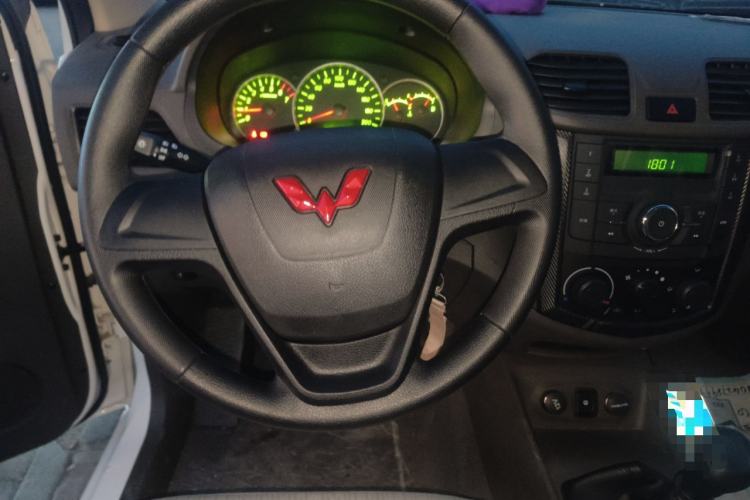 Used Wuling Hongguang 2021 1.5L S Base Version LAR
