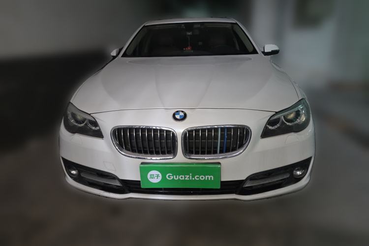 Used BMW 5 Series 2014 520Li Elegant Model
