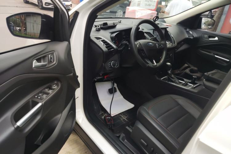 Used Ford Kuga 2017 EcoBoost 245 Four-Wheel-Drive Sport Model Driver Seat