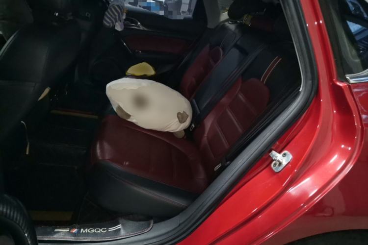 Used MG 6 2018 20T Automatic Trophy Premium Internet Edition China VI Standard Left Rear Seat