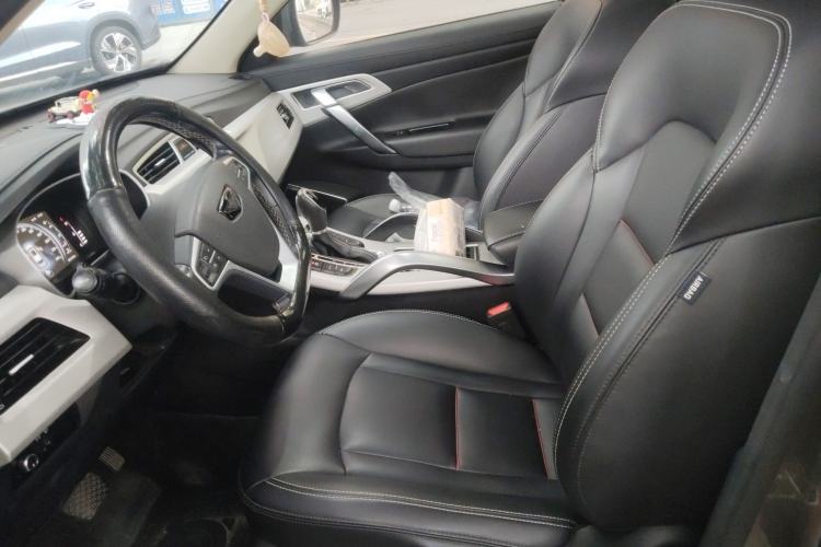 Used Geely Auto Emgrand X7 Sport 2018 1.8TD Automatic Two-Wheel Drive Smart Connect 4G Internet Edition Left Front Seat