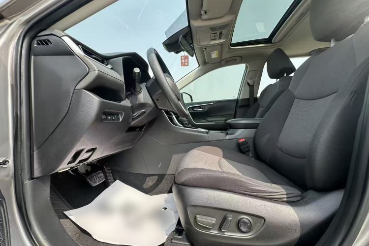 Used Toyota RAV4 2020 Dual-Engine 2.5L E-CVT Two-Wheel Drive Elite Edition
