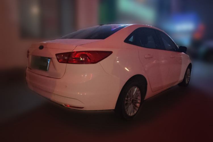 Used Ford Escort 2015 1.5L Manual Comfort Model
