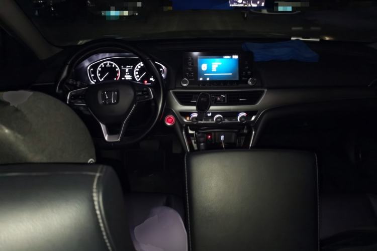Used Honda Accord 2018 260TURBO Elite Edition China VI Center Console
