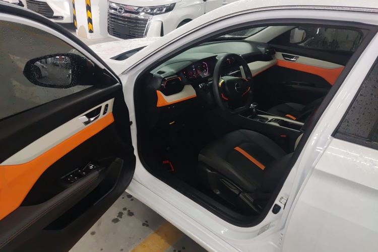 Used Dongfeng Aeolus Yixuan 2023 Mach Edition 1.5L Automatic Chasing Shadow Version
