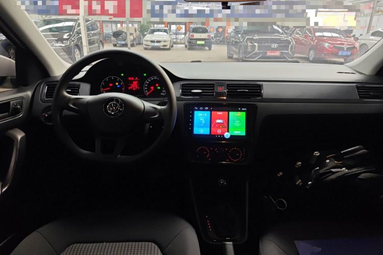 Used Volkswagen Santana 2016 1.6L Automatic Fashion Edition