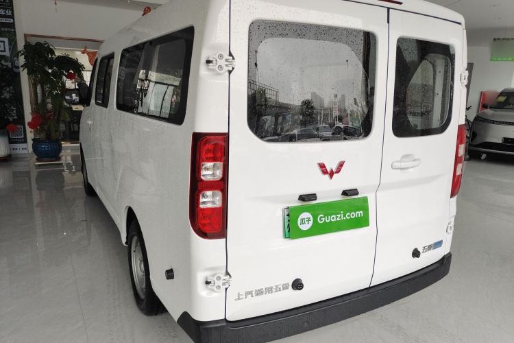 Used Wuling Yangguang 2025 Model 400km Bus Edition—Comfort Edition