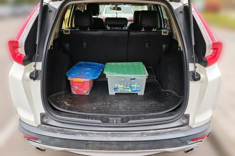 Used Honda CR-V 2017 240TURBO CVT 2WD Comfort Version Trunk