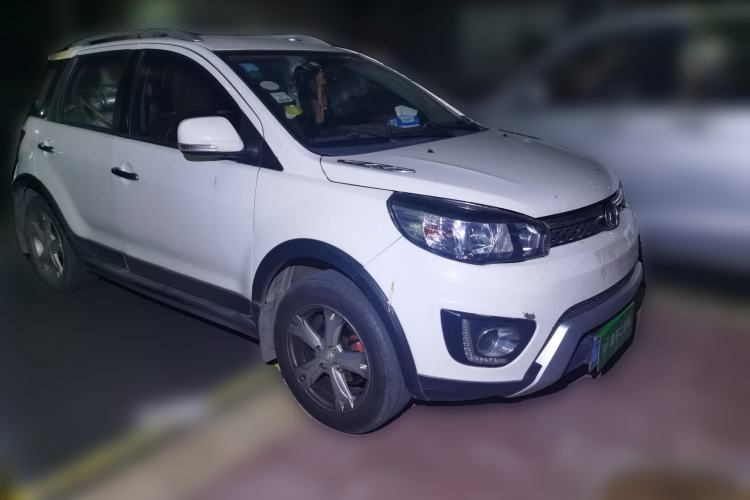 Used Great Wall M4 2014 1.5L Manual Luxury Model Front Right 45 Deg