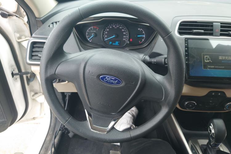 Used Ford Escort 2017 Revised Version 1.5L Automatic Comfort Edition Steering Wheel