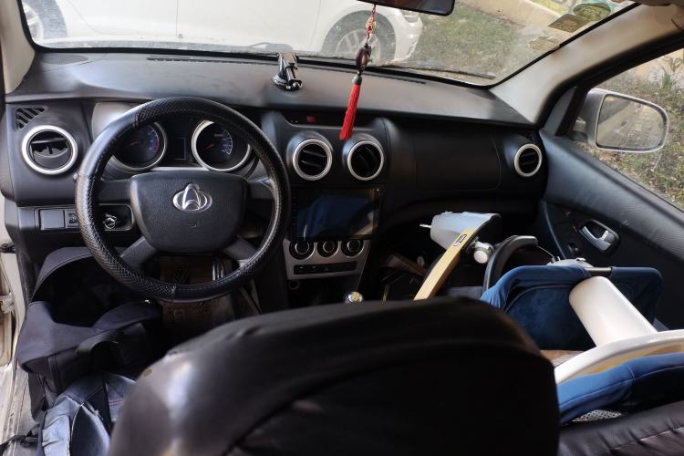 Used CHANGAN KAICHENG Ounuo S 2014 1.3L Happiness Model
