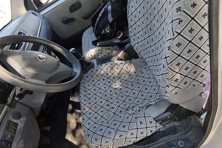 Used Jinbei Hiace X30 2018 1.3L Standard Edition DLCG12 Left Front Seat