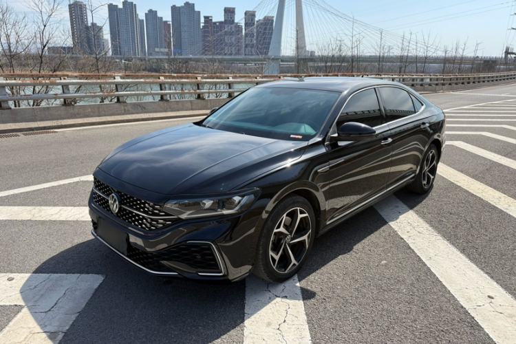 Used Volkswagen Passat 2023 Revised 330TSI Starry Elite Edition