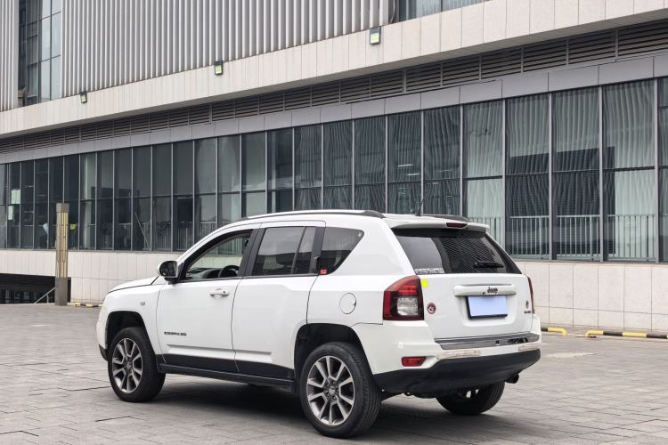 Used Jeep Compass 2014 Revised Version 2.4L Four-Wheel Drive Luxury Navigation Edition
