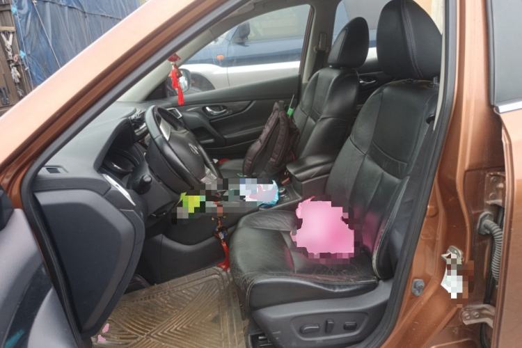 Used Nissan X-Trail 2014 2.5L CVT Luxury Edition 4WD Left Front Seat