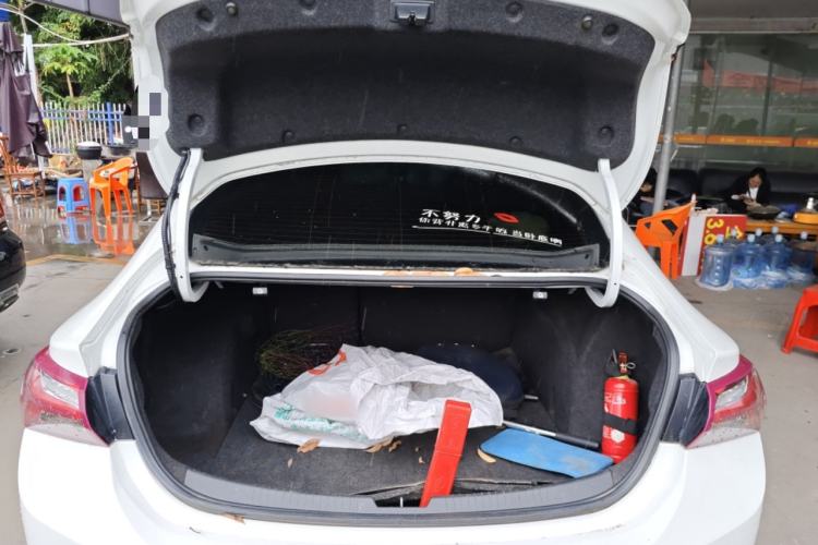 Used Chevrolet Malibu XL 2021 535T Automatic Sport Edition Trunk