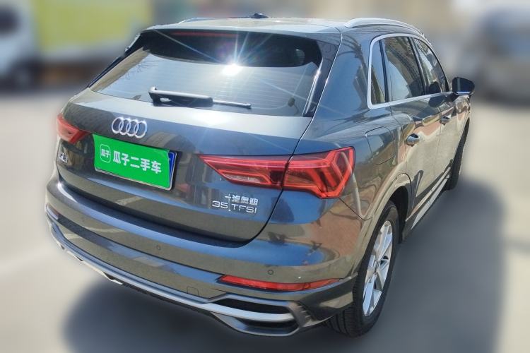 Used Audi Q3 2019 35 TFSI Advanced Dynamic Edition Rear Right 45 Deg