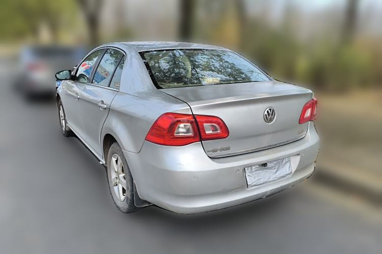 Used Volkswagen Bora 2011 1.6L Manual Fashion Edition
